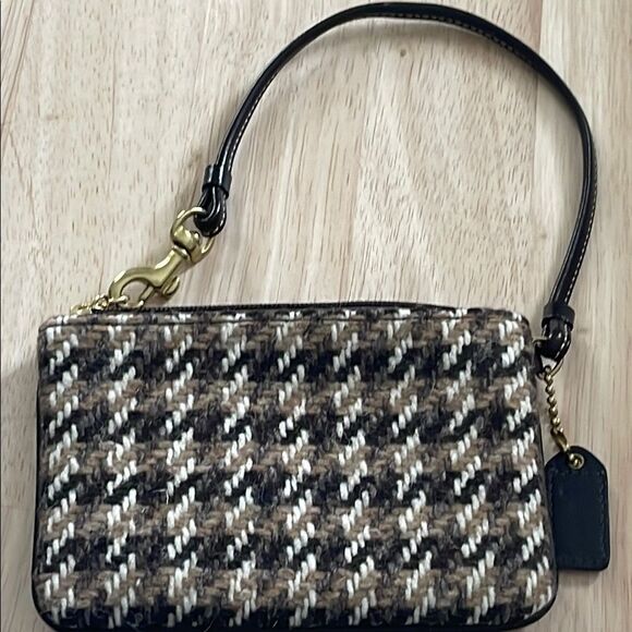 Coach Brown and Black Houndstooth Wristlet - Picture 4 of 5